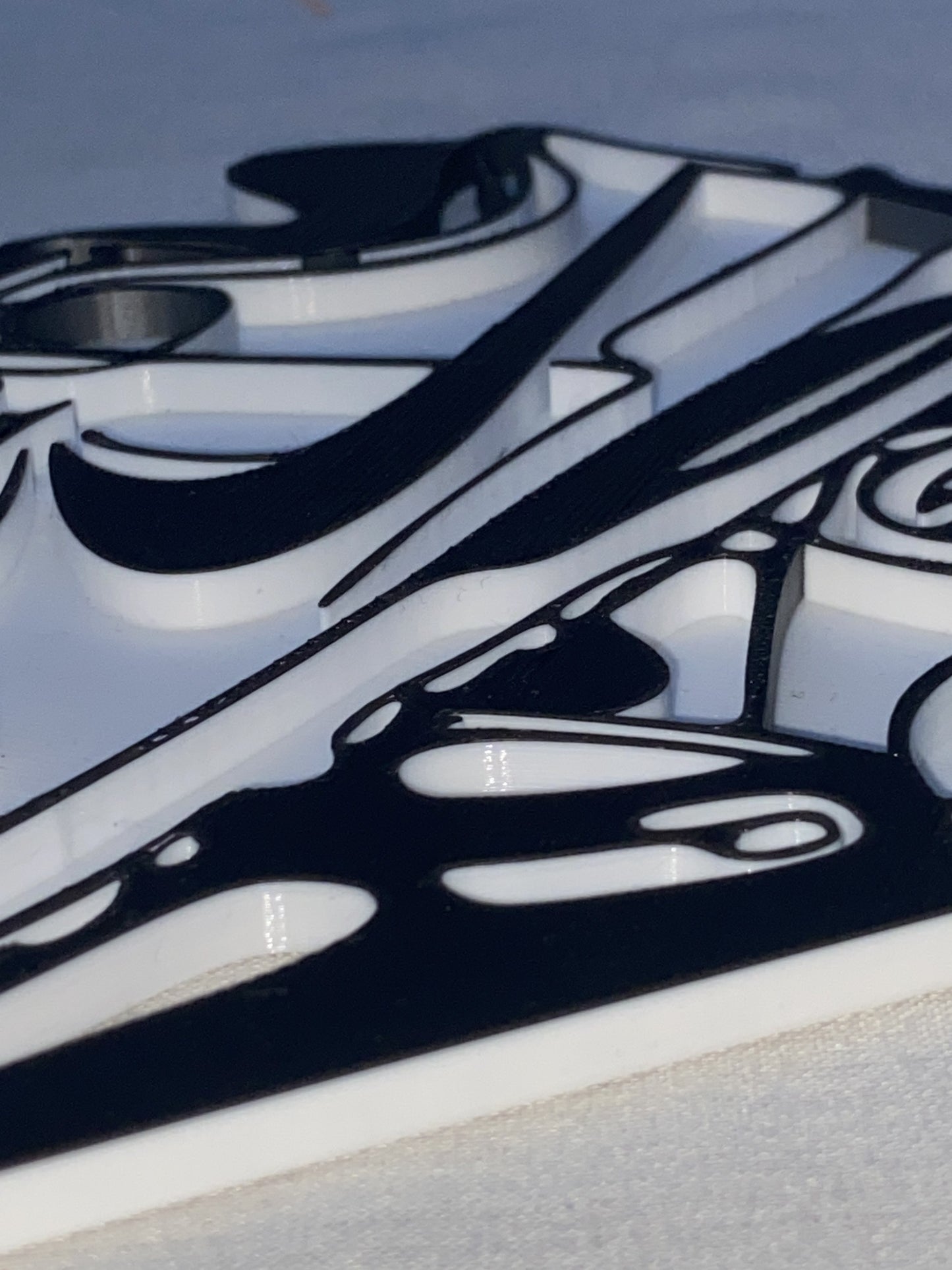 Décoration murale sneakers Nike – Art mural en impression 3D noir et blanc – Style urbain & moderne
