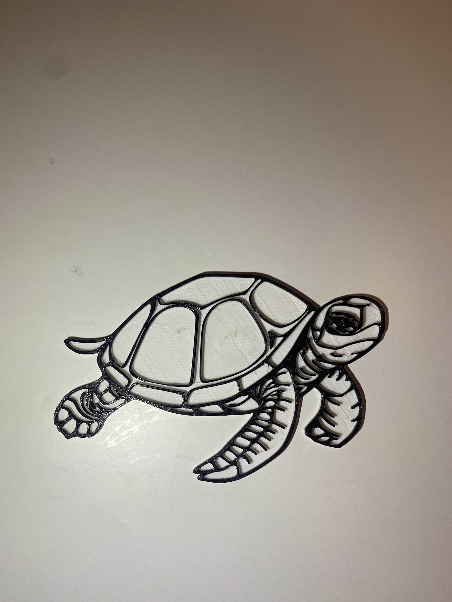Tortue déco murale 3D – Art mural noir et blanc en impression 3D – Déco nature, océan, zen, chambre ou salon